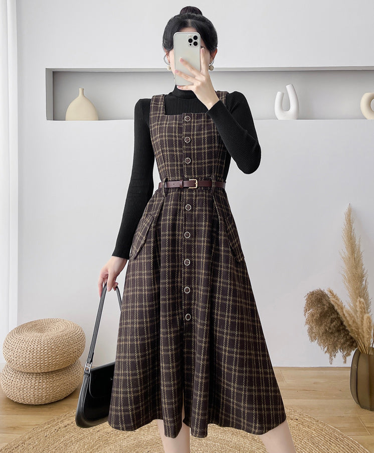 Vestido estilo pichi a cuadros con botones