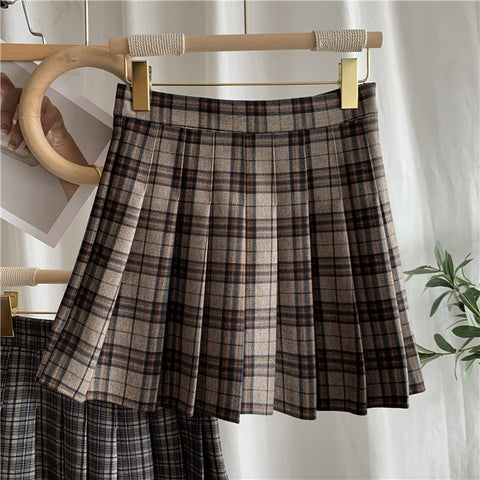 Mehrfarbig karierter Tennisrock