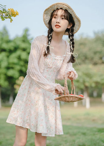 Vestido mini de tirantes con rosa descolorido