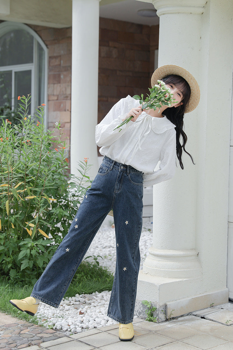 Raining Daisies Embroidered Jeans