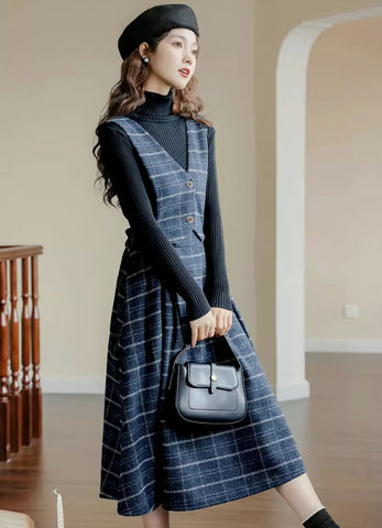 Vestido tipo pichi con chaleco a cuadros