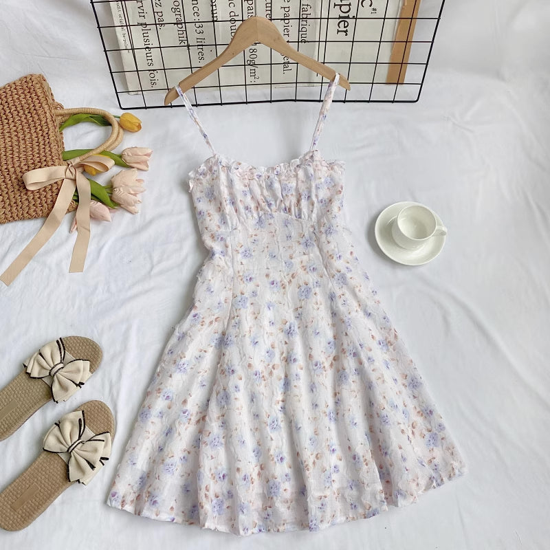 Vestido mini de tirantes con rosa descolorido