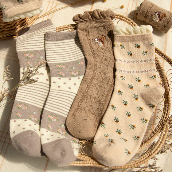 Squirrel Floral Sock Set