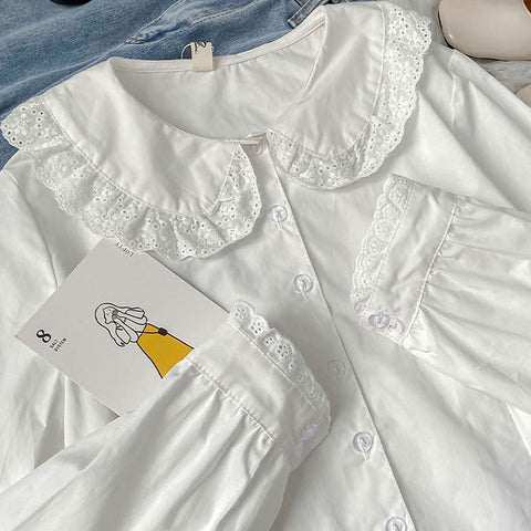 Hemd mit Peter-Pan-Kragen und Ösen