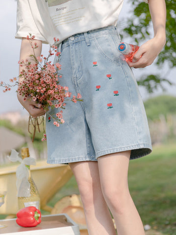Little Tulip Embroidered Shorts