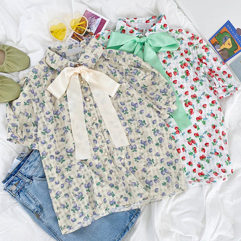 Camisa abotonada de cuadros escoceses con fresas