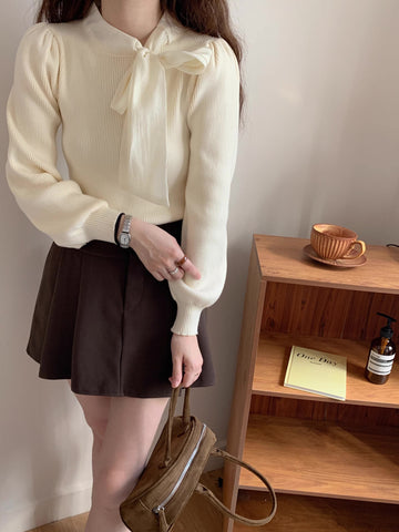 Pullover mit Puffärmeln und Bindekragen