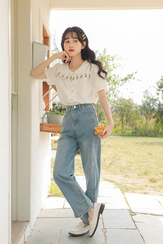 Daisy Chain Scalloped Blouse