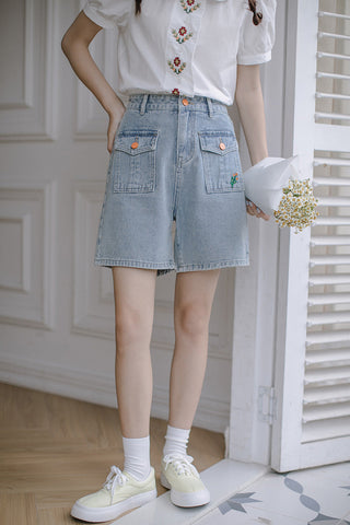 Embroidered Button Pocket Shorts