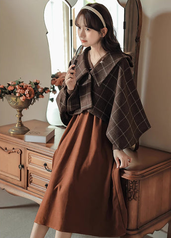 Plaid Capelet
