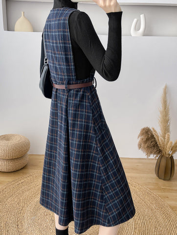 Vestido estilo pichi a cuadros con botones