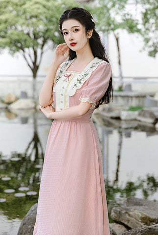 Sweet Floral Embroidered Midi Dress