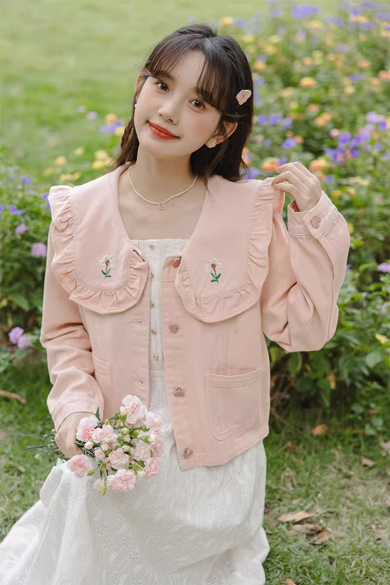 Sweet Heart Flower Embroidered Jacket