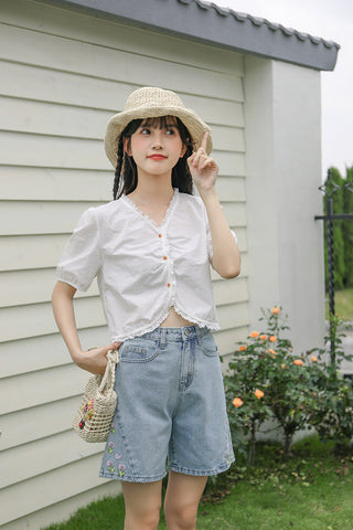 Tulip Tips Embroidered Shorts