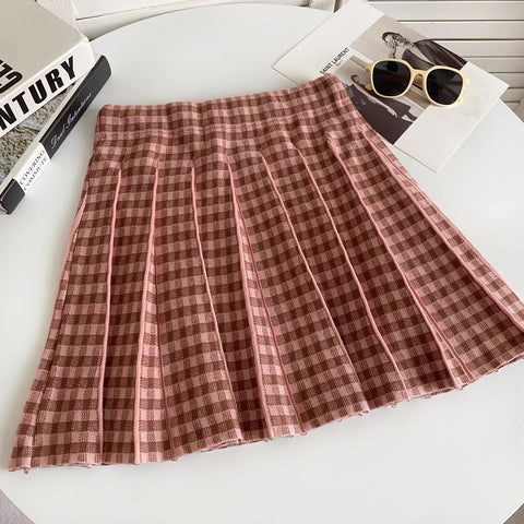Faltenrock aus Gingham-Strick