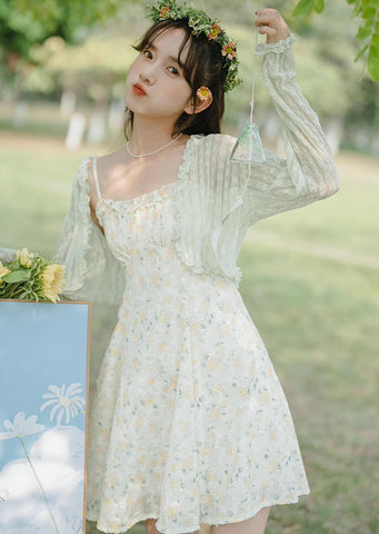 Vestido mini de tirantes con rosa descolorido