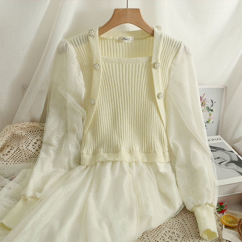 Vestido de suéter de punto con encaje