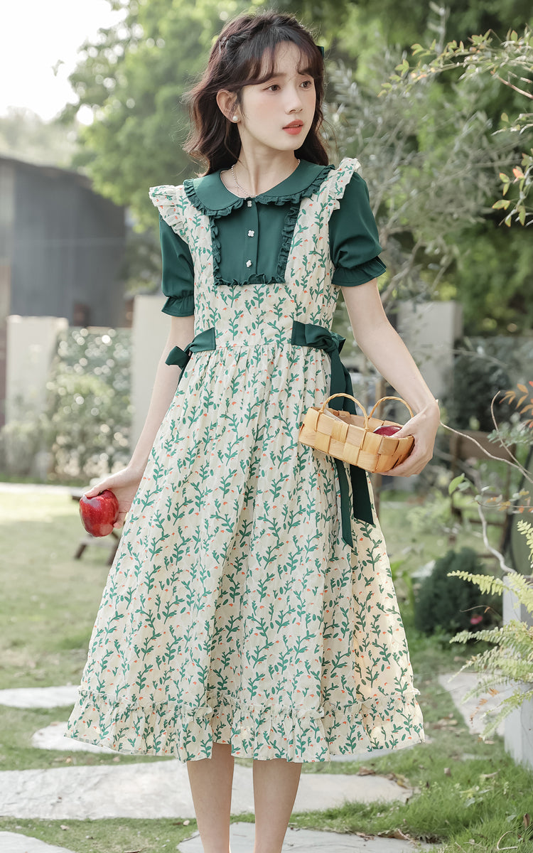 Vestido dos piezas con pechera y capullos de flores