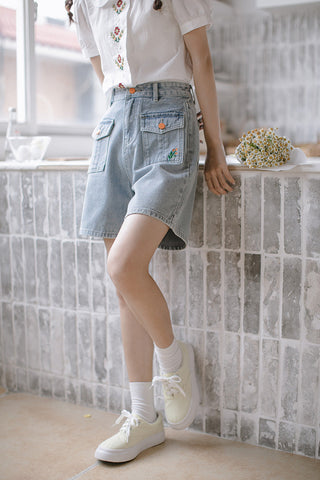 Embroidered Button Pocket Shorts