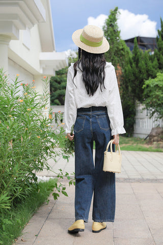 Raining Daisies Embroidered Jeans