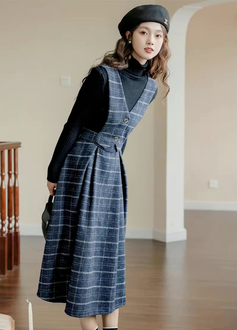 Vestido tipo pichi con chaleco a cuadros
