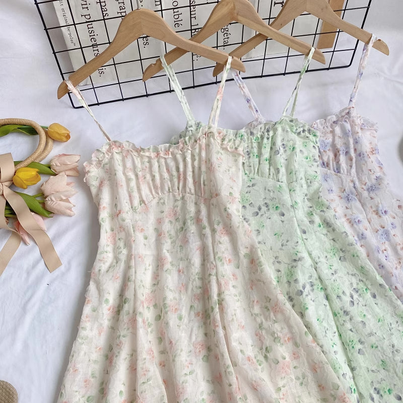 Vestido mini de tirantes con rosa descolorido