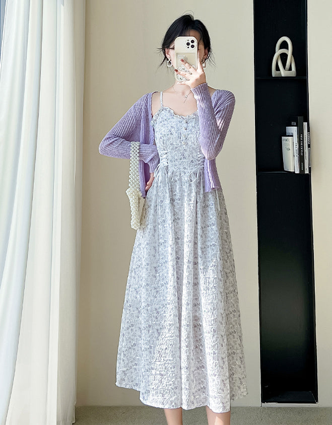 Vestido camisola con cordones y flores de mayo