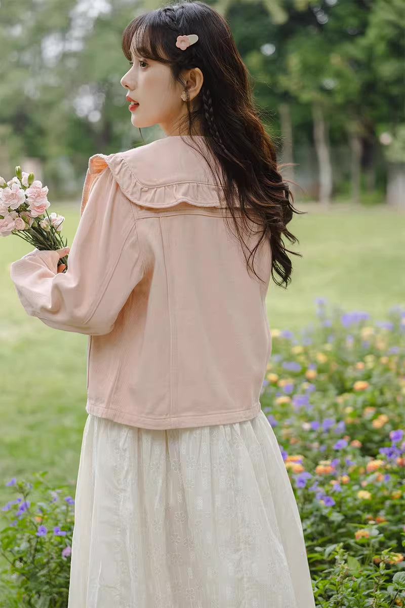 Chaqueta bordada con flores de corazón