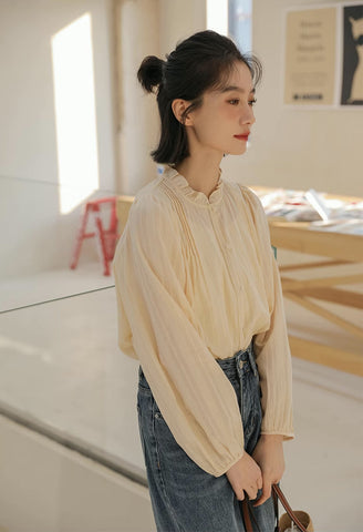 Frilly Collar Blouse