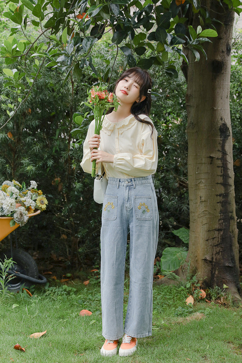 Embroidered Sunflower Pocket Jeans