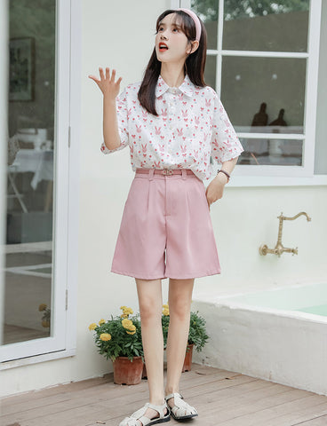 Camisa abotonada con conejito rosa
