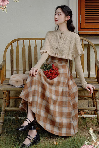 Set aus Pullover und Rock aus geröstetem Marshmallow