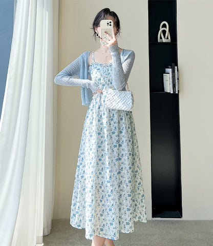 Vestido camisola con cordones y flores de mayo