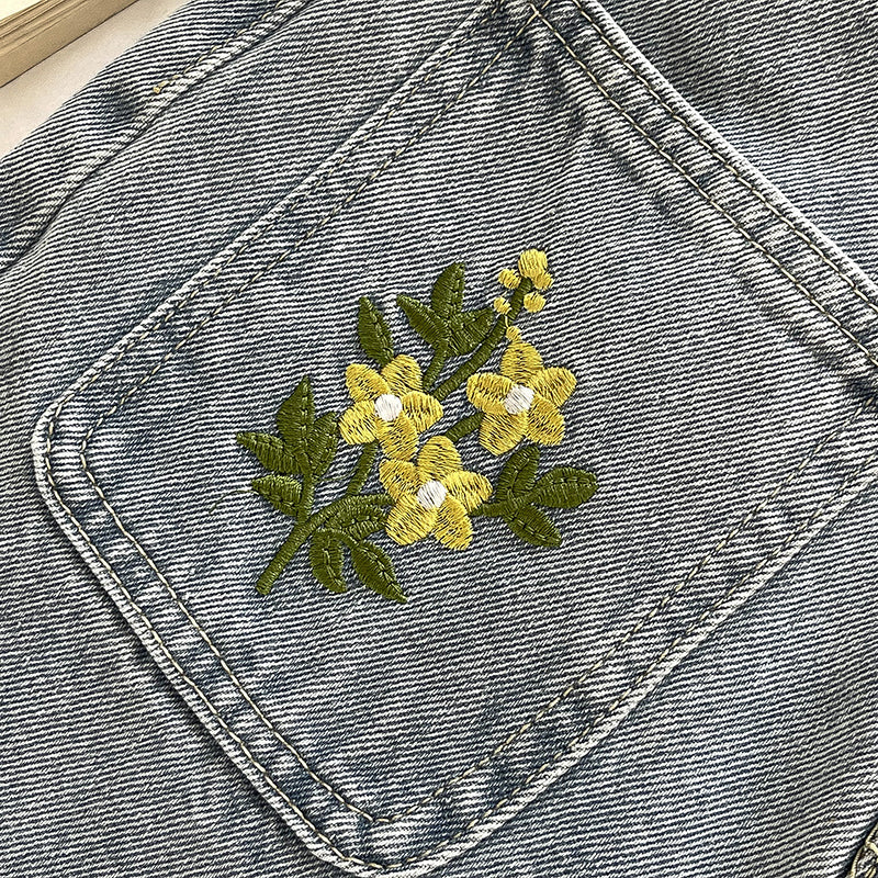 Star Daisy Embroidered Pocket Jeans