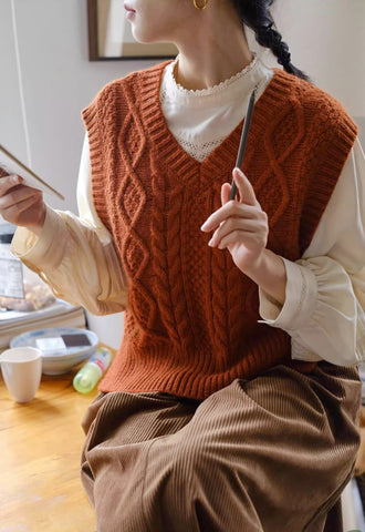 Maple Cable Knit Vest
