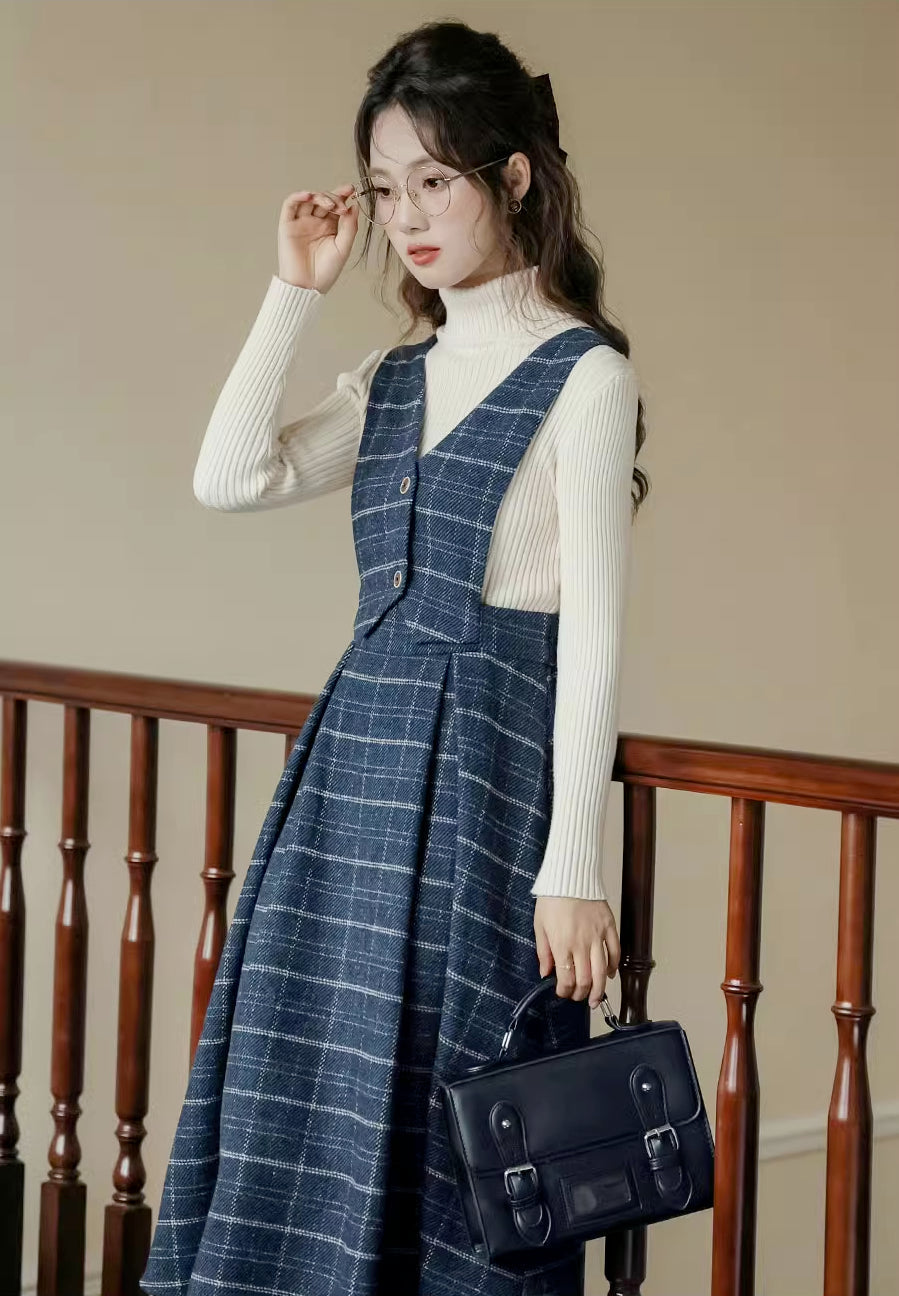 Vestido tipo pichi con chaleco a cuadros