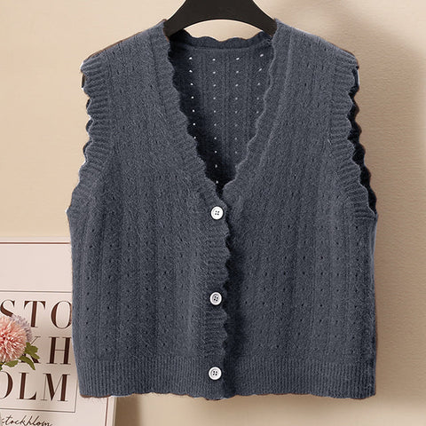 Scallop Trim Vest
