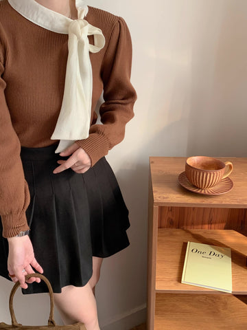 Pullover mit Puffärmeln und Bindekragen