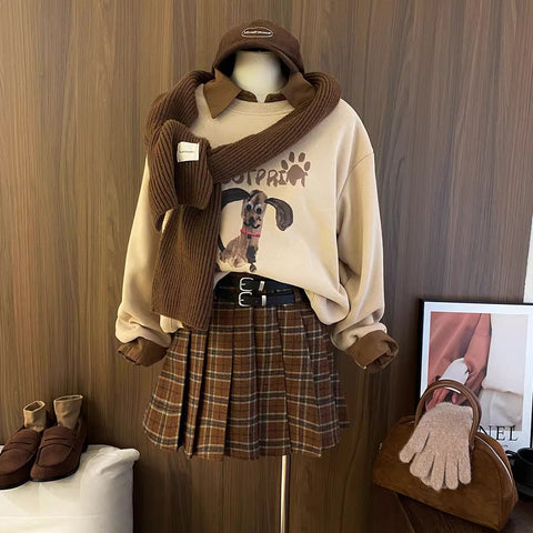 Muskatnussfarbener Mini-Faltenrock mit Karomuster