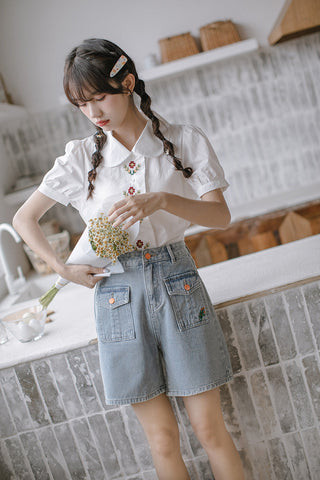 Embroidered Button Pocket Shorts