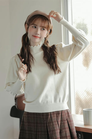 Scallop Trim Puff Sleeve Sweater