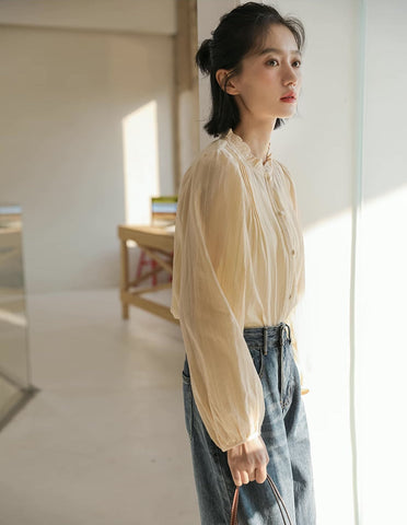 Frilly Collar Blouse