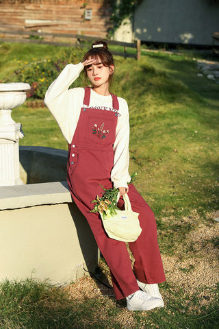 Overall mit Wildblumenstickerei