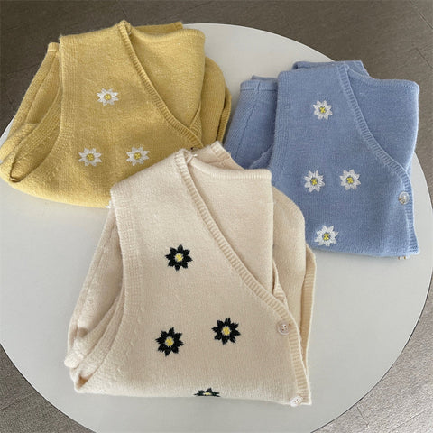 Embroidered Daisy Vest