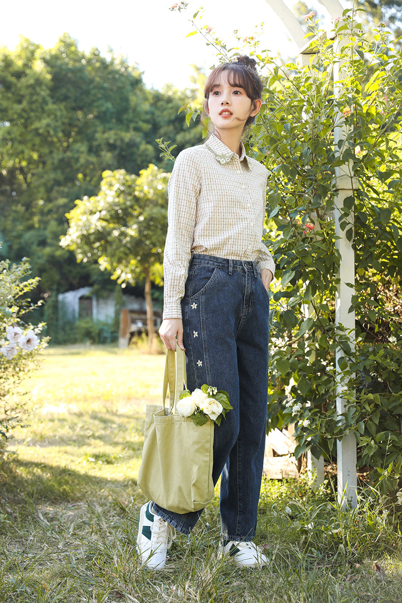 Jeans „Jasmine“ mit Blumenstickerei