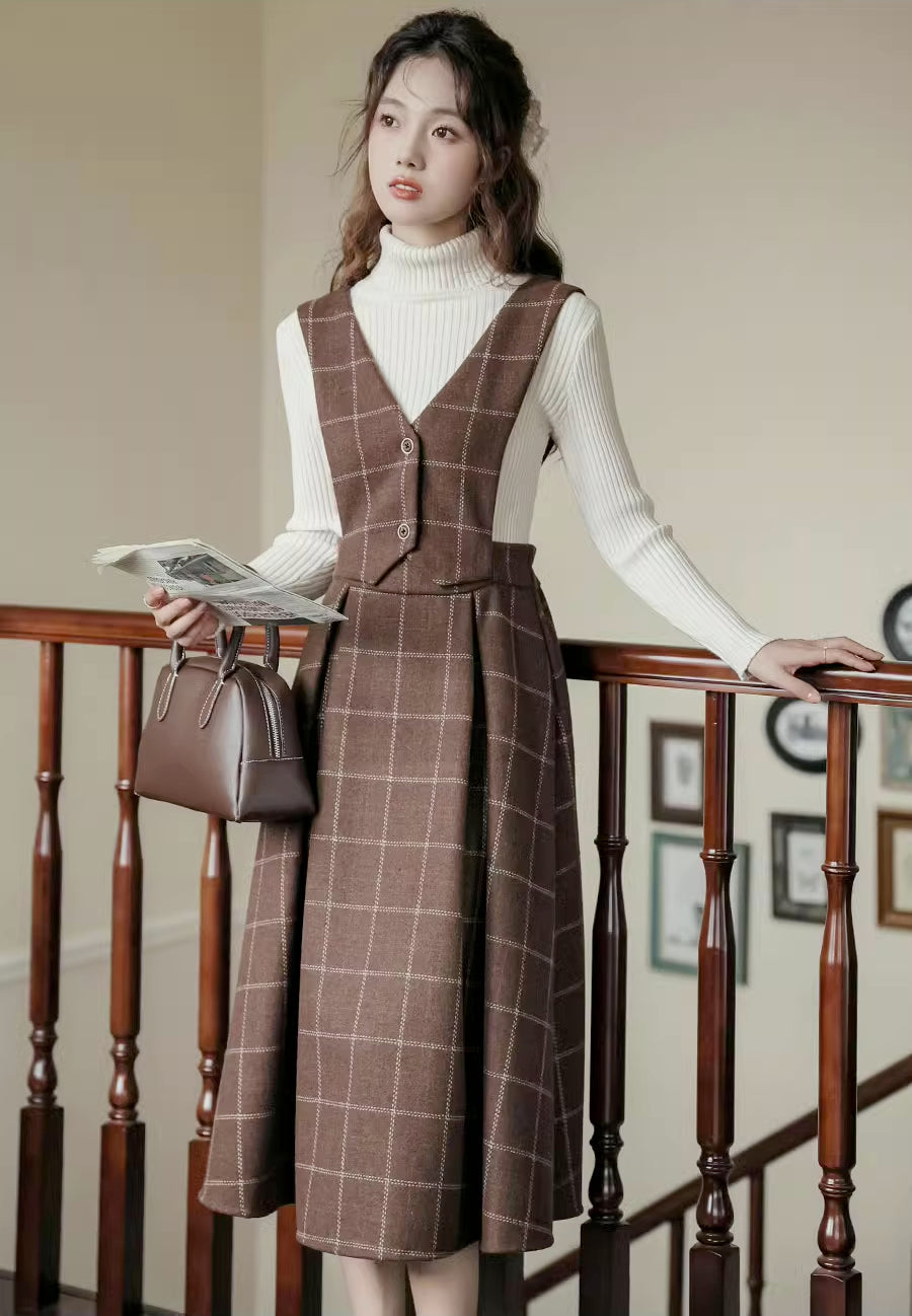 Vestido tipo pichi con chaleco a cuadros