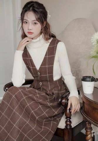 Vestido tipo pichi con chaleco a cuadros