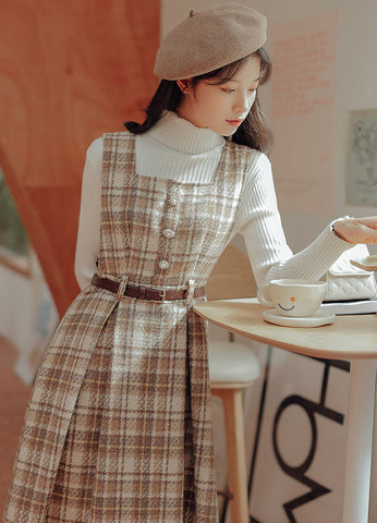 Vestido estilo pichi a cuadros color café con leche