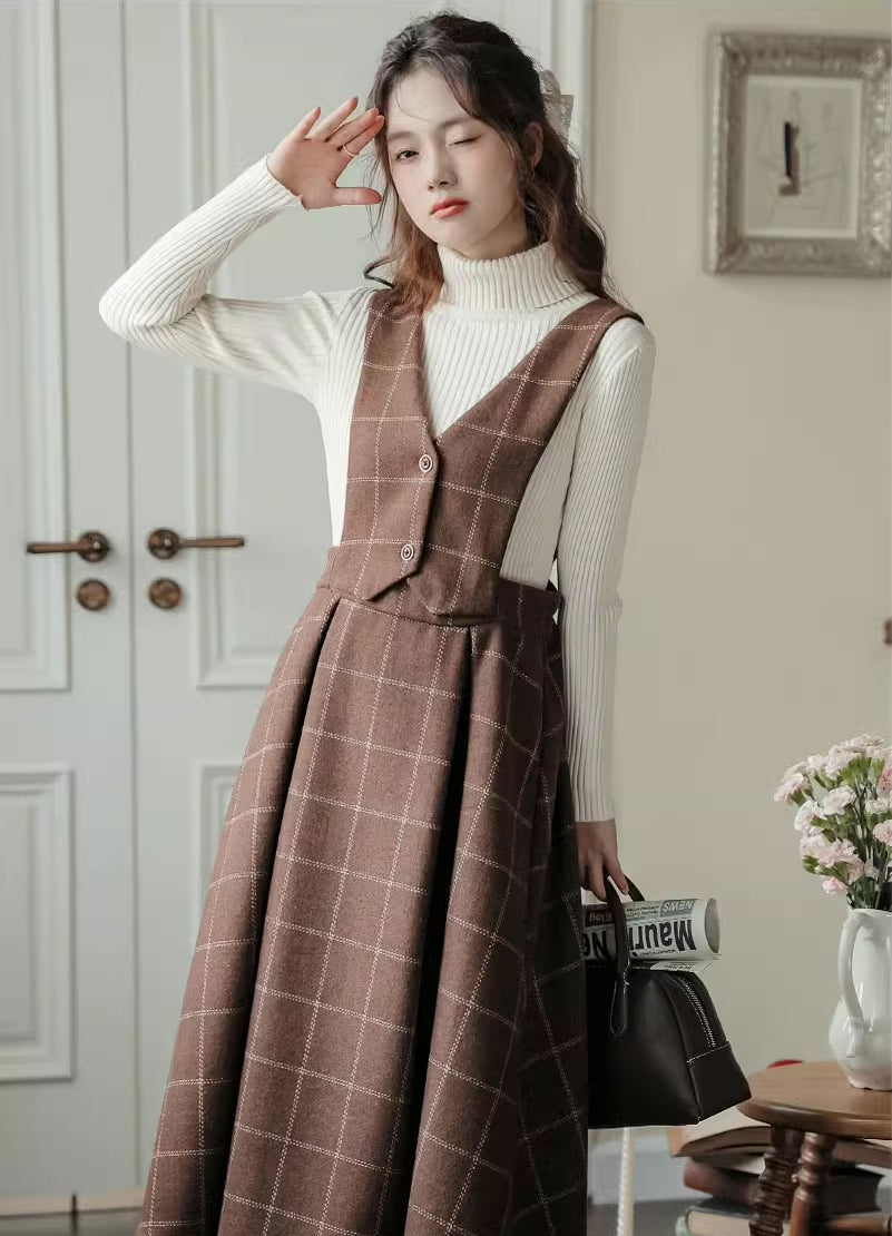 Vestido tipo pichi con chaleco a cuadros
