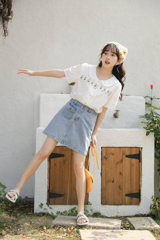 Daisy Chain Scalloped Blouse